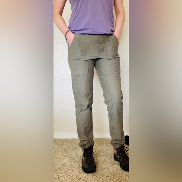 Lululemon travel pants size 6 - Picture 1 of 8